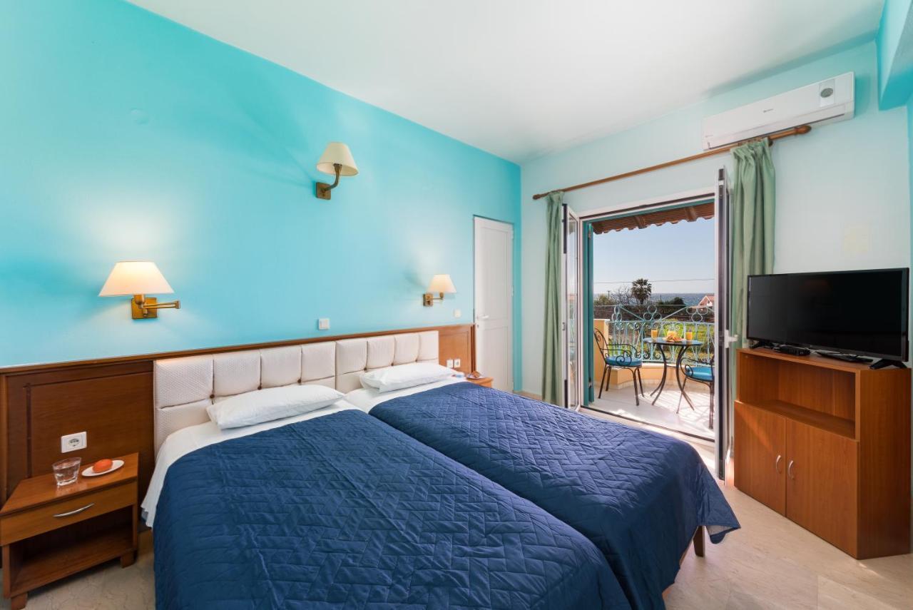 Poseidon Suites By Corfuescapes Агиос Гордиос Екстериор снимка