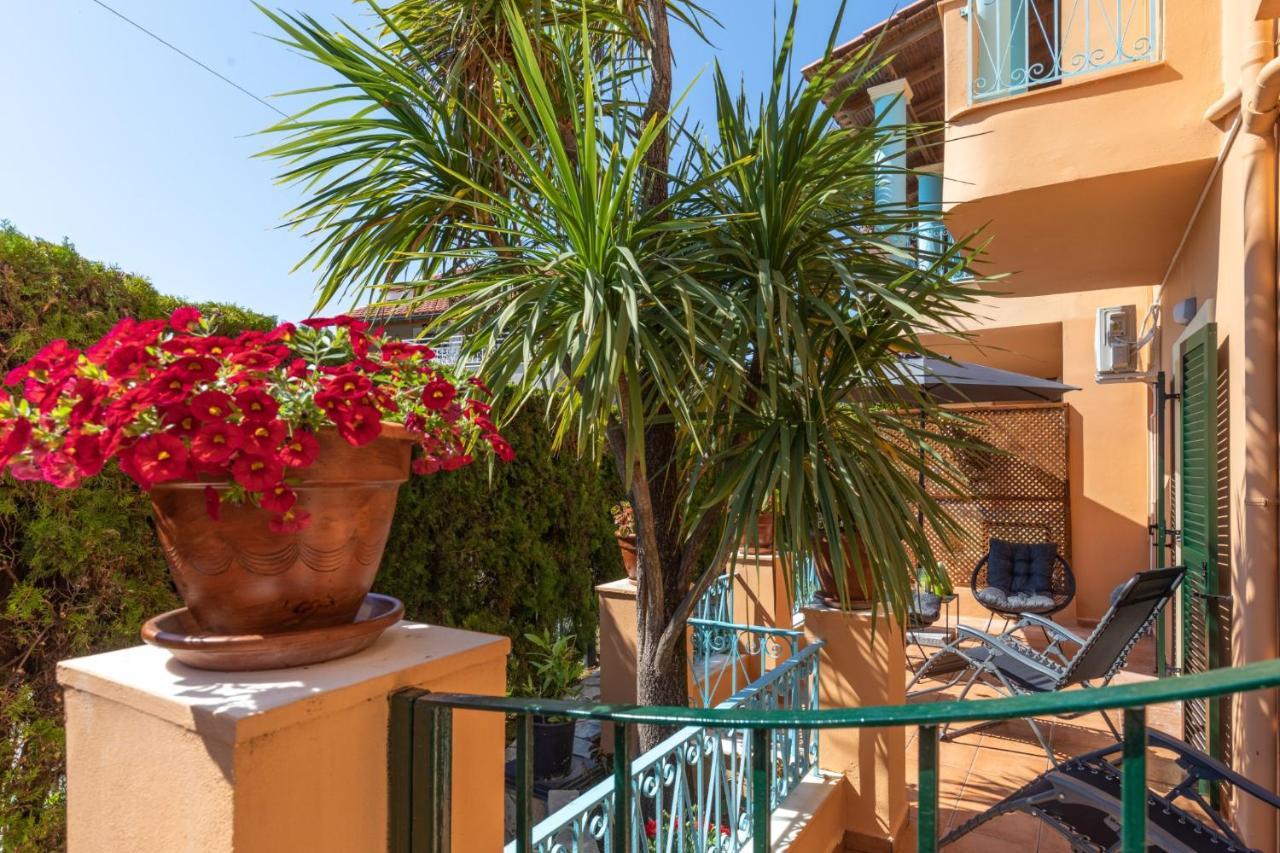 Poseidon Suites By Corfuescapes Агиос Гордиос Екстериор снимка